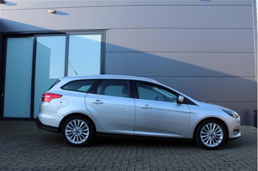 Ford Focus Wagon - 1.5 Ecoboost 150 pk | Titanium | Automaat | Navi - 1