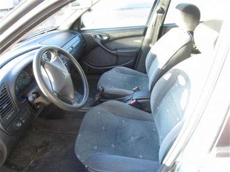 Citroën Xsara - 1.6i-16V Ligne Prestige - 1