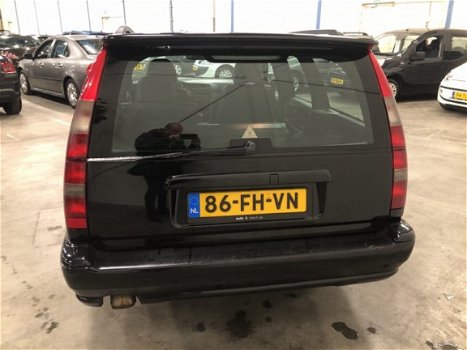 Volvo V70 - 2.5 D Europa automaat airco - 1