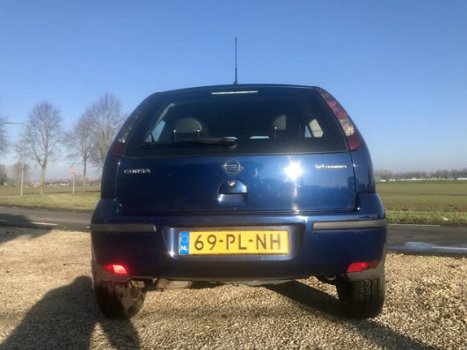 Opel Corsa - 1.4-16V Enjoy, BJ 2004, NAP, APK Feb 2021, Weinig km - 1