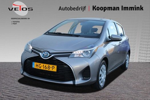 Toyota Yaris - 1.5 Hybrid Aspiration + navigatie - 1