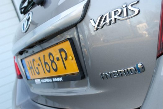 Toyota Yaris - 1.5 Hybrid Aspiration + navigatie - 1