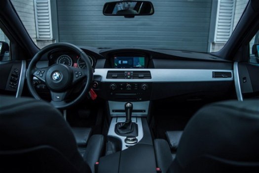 BMW 5-serie Touring - 535d High Executive , 272 PK, Head/Up, Navigatie, M/Sportpakket, Sportstoelen, - 1