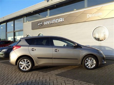 Toyota Auris - 1.8 Hybrid Lease Navigatie / Climate Controle - 1