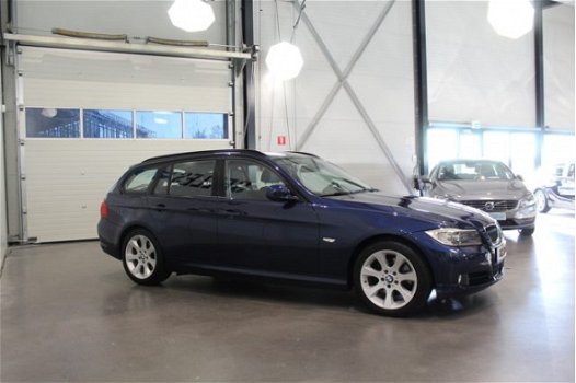 BMW 3-serie Touring - 318d Corporate Lease Luxury Line | Leder | Navigatie | Climate control | LM Ve - 1