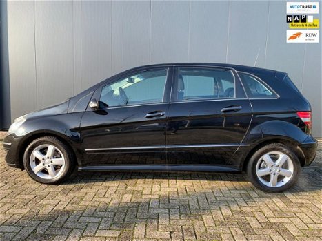 Mercedes-Benz B-klasse - 150 ZEER NETTE AUTO, APK, PDC - 1