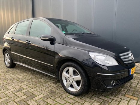 Mercedes-Benz B-klasse - 150 ZEER NETTE AUTO, APK, PDC - 1