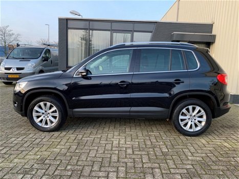 Volkswagen Tiguan - 2.0 TDI Sport&Style 4Motion AUTOMAAT VOL OPTIES PANO NAVI PDC - 1