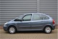 Citroën Xsara Picasso - 1.6 HDI Caractère Airco Pdc Trekhaak + Inruil Mogelijk - 1 - Thumbnail