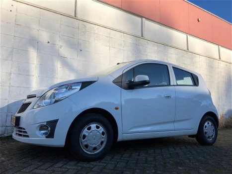 Chevrolet Spark - 1.0 16V L 5DR NWE APK NAVI Airco Elektrische Pakket - 1