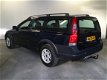 Volvo XC70 - 2.4 D5 Comfort Line Mobility / Trekhaak / Leer / Etc - 1 - Thumbnail