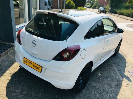 Opel Corsa - 1.2-16V LIMITED/OPC PAKKET / LEER/ AUX/ ELEKTR.PAKKET/ CV/ LM VELGEN/ NIEUWE APK - 1