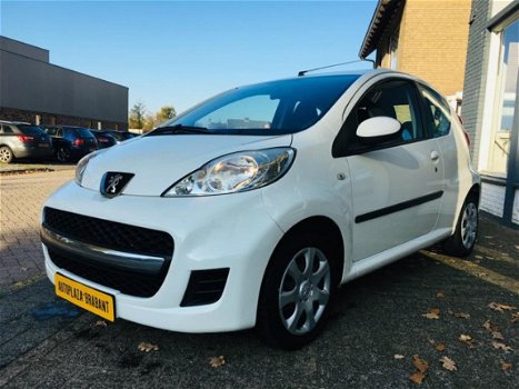 Peugeot 107 - 1.0-12V / AIRCO/ AUX/ ELEKTR.PAKKET/ CV/ NIEUWE APK - 1