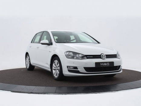 Volkswagen Golf - 1.0 Tsi 115pk Comfortline | Navigatie | Clima | P-Sensoren | 16