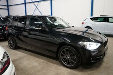 BMW 1-serie - 120d Sport Line Automaat Camera|Lane assist|Elektr. verst. stoelen|Schuif/kanteldak|St