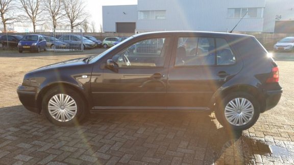 Volkswagen Golf - 1.9 TDI Comfortline 5 Deurs.Goed rijdende en nette Golf Clima Electr pakket - 1