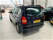 Opel Zafira - 2.2-16V Elegance / apk/ 7 zits/ Nap/ nette auto - 1 - Thumbnail