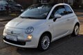 Fiat 500 - 1.2 Lounge 'PANO.DAK, AIRCO, MF-STUUR, BLUE&ME, NW APK, PAROELMOER WIT' - 1 - Thumbnail