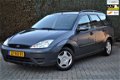 Ford Focus Wagon - 1.6-16V Centennial 'AIRCO, APK 2020, ELEK RMN, TREKHAAK, 2x SLEUTELS' - 1 - Thumbnail