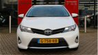 Toyota Auris - 1.8 Hybrid Dynamic | Navigatie | Leder | - 1 - Thumbnail