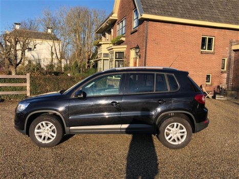 Volkswagen Tiguan - 1.4 TSI Comfort&Design 4Motion (4X4) - 1