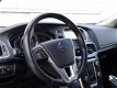 Volvo V40 - T2 | Leder | Navigatie | Stoelverwarming | Afneembare trekhaak | Climate control - 1 - Thumbnail