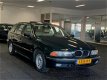 BMW 5-serie Touring - 528i Executive *BOMVOL*LEDER*SCHUIFDAK - 1 - Thumbnail