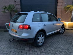 Volkswagen Touareg - 3.0 V6 TDI Highline + Luchtvering + Navi + Leder + Stoelverwarming