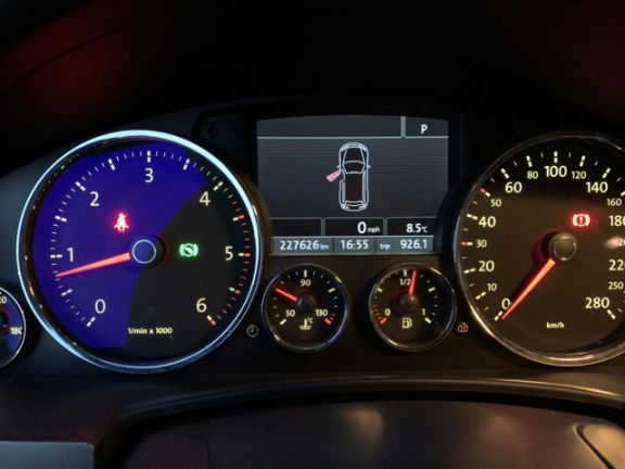 Volkswagen Touareg - 3.0 V6 TDI Highline + Luchtvering + Navi + Leder + Stoelverwarming - Afbeelding 8