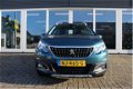 Peugeot 2008 - 1.2 PureTech Allure, 110 PK, NAVIGATIE, CRUISE CONTROL, PDC ACHTER, TREKHAAK, PRIJS I - 1 - Thumbnail