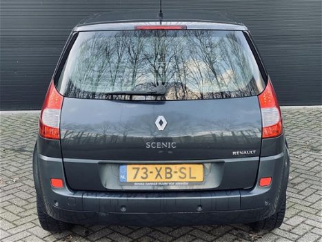 Renault Scénic - 2.0-16V Tech Line - 1