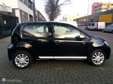 Volkswagen Up! - 1.0 BMT take up Cup - 1