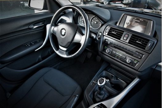 BMW 1-serie - 114i / 5-drs / 1e hands / Dealer ond. / Multimedia - 1