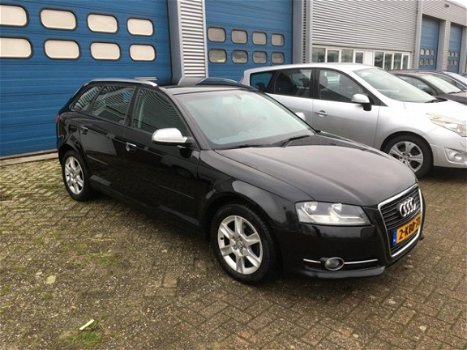 Audi A3 Sportback - 1.6 TDI Ambiente Pro Line (climate, cruise, ABT) - 1