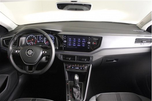 Volkswagen Polo - 1.0 TSI 95PK DSG Highline | Navigatie | Climate control | Stoelverwarming | Parkee - 1