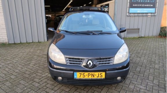 Renault Grand Scénic - 1.6-16V Expression Basis 7 PERS/AIRCO/NAP - 1