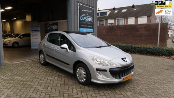 Peugeot 308 - 1.6 HDiF XS 2DE EIGENAAR/AUTOMAAT/TREKHAAK/NAP - 1