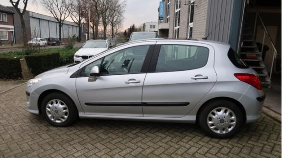 Peugeot 308 - 1.6 HDiF XS 2DE EIGENAAR/AUTOMAAT/TREKHAAK/NAP - 1