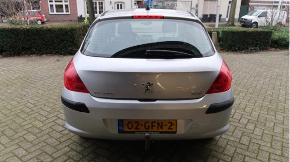 Peugeot 308 - 1.6 HDiF XS 2DE EIGENAAR/AUTOMAAT/TREKHAAK/NAP - 1