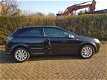 Opel Astra GTC - 1.8 Sport Airco + PDC APK t/m 26-06-2020 - 1 - Thumbnail