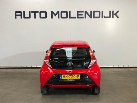 Toyota Aygo - 1.0 VVT-i x-play Navi / Bluetooth / ZEER MOOI - 1