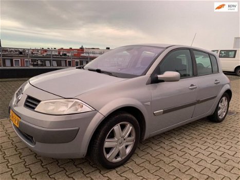 Renault Mégane - 1.6-16V Expression Luxe - 1