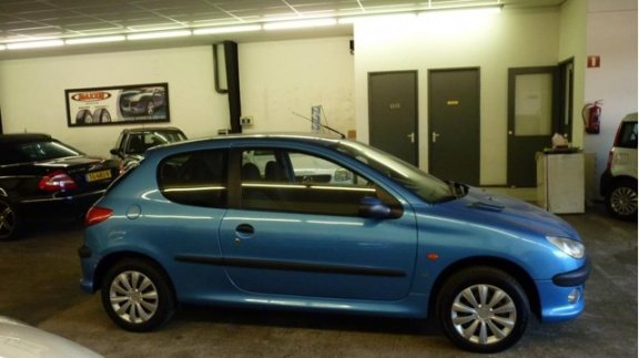 Peugeot 206 - 1.6 XS Met Airco..........inruil Mogelijk - 1