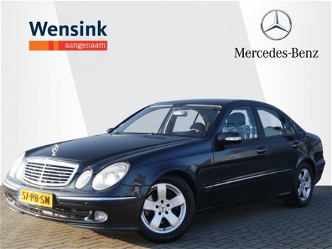 Mercedes-Benz E-klasse - 240 Avantgarde I Comand navigatie I Trekhaak - 1