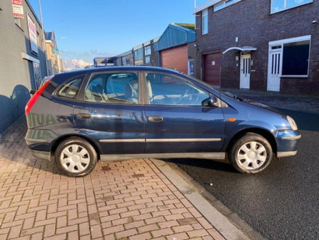 Nissan Almera Tino - 1.8 Visia - 1