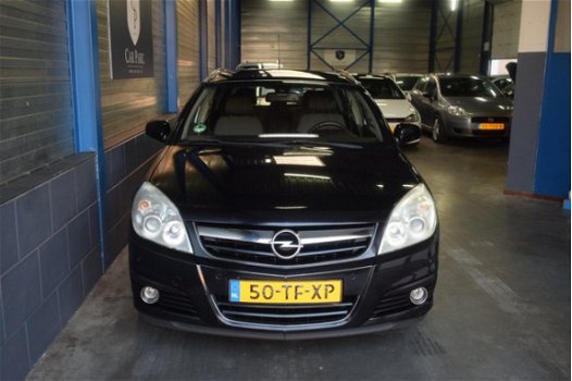 Opel Signum - 2.2-16V Sport AUTOMAAT/KOELKAST/HALF LEDER/LMV/PDC/ECC AIRCO/NAP - 1