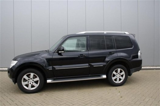 Mitsubishi Pajero - 3.2 DI-D Intense LWB AUT/ Org NL - 1