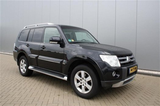 Mitsubishi Pajero - 3.2 DI-D Intense LWB AUT/ Org NL - 1