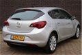 Opel Astra - 120pk Turbo Cosmo (NAV./Climate/LMV/NL AUTO) - 1 - Thumbnail