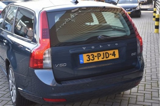 Volvo V50 - 1.6 D2 Sport | Dealer-Onderhouden | Cruise | Airco - 1